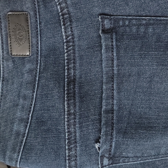 Sofia Jeans by Sofia Vergara Women’s Sofia Mid-Rise Skinny Ankle Jeans - Picture 7 of 11